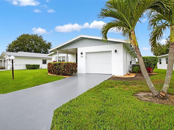 3810 Rowena Cir, West Palm Beach FL 33417