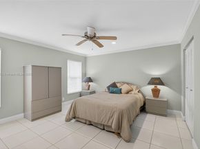 3810 Rowena Cir, West Palm Beach FL 33417