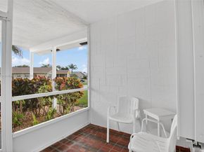 3810 Rowena Cir, West Palm Beach FL 33417