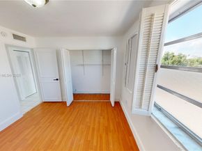 677 SW 9th Ave 309, Miami FL 33130