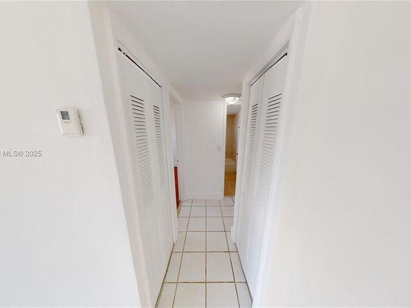 677 SW 9th Ave 309, Miami FL 33130