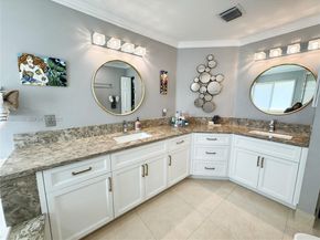 2723 E Abiaca Cir, Davie FL 33328