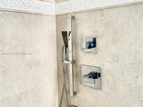 2723 E Abiaca Cir, Davie FL 33328