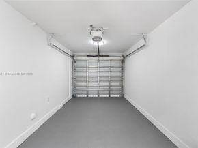 1568 NW 68th St, Miami FL 33147