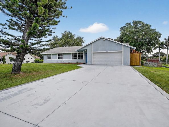 5010 SW 201st Ter, Southwest Ranches FL 33332