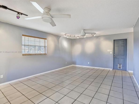 5010 SW 201st Ter, Southwest Ranches FL 33332