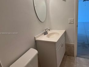 6950 Miami Gardens Dr 2508, Hialeah FL 33015