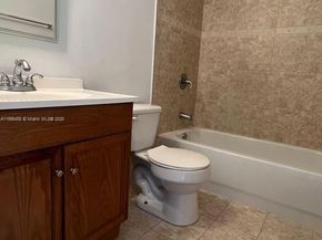 6950 Miami Gardens Dr 2508, Hialeah FL 33015