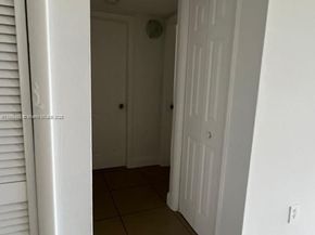 6950 Miami Gardens Dr 2508, Hialeah FL 33015