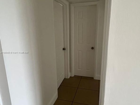 6950 Miami Gardens Dr 2508, Hialeah FL 33015