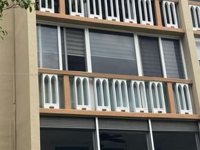 900 NE 12th Ave 302, Hallandale Beach FL 33009