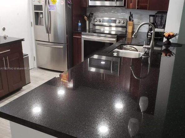 900 NE 12th Ave 302, Hallandale Beach FL 33009