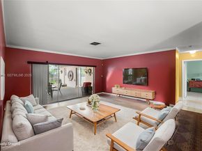 5171 SW 20th St, Plantation FL 33317