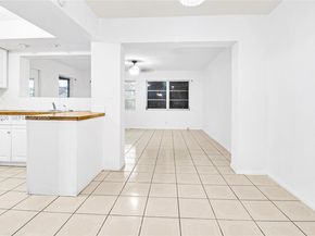 5718 NW 66th Ave, Tamarac FL 33321