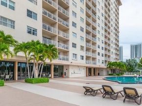 400 Kings Point Dr 1410, Sunny Isles Beach FL 33160