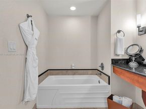 18001 Collins Ave 2002, Sunny Isles Beach FL 33160