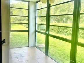 19055 NW 62nd Ave 102, Hialeah FL 33015