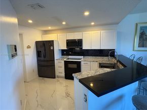 15490 SW 47th St, Miami FL 33185