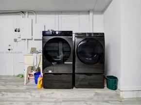 15490 SW 47th St, Miami FL 33185