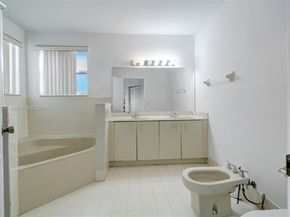 15490 SW 47th St, Miami FL 33185