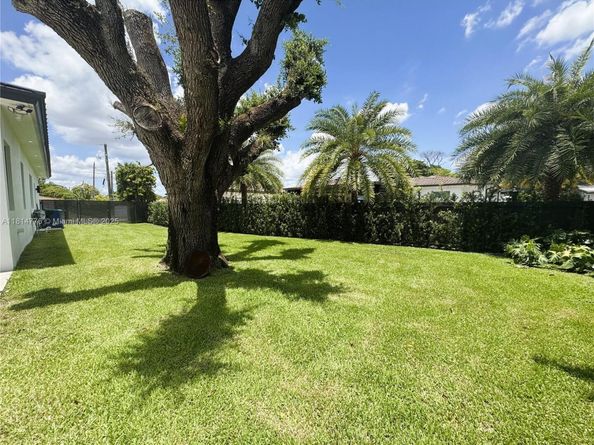 3237 SW 99th Ave, Miami FL 33165