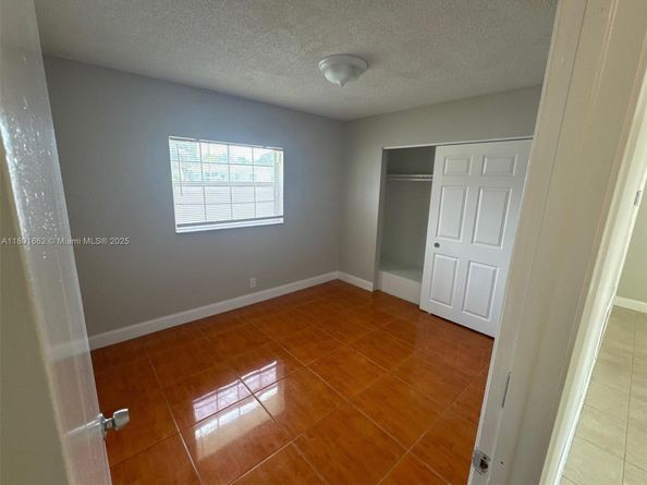 6714 Boulevard Of Champions, North Lauderdale FL 33068
