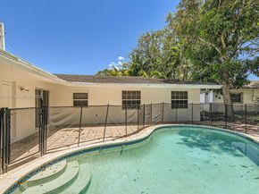 6714 Boulevard Of Champions, North Lauderdale FL 33068