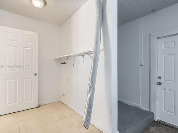 6714 Boulevard Of Champions, North Lauderdale FL 33068
