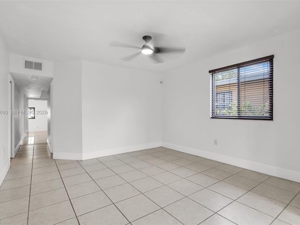 944 SW 10th Avenue, Miami FL 33130