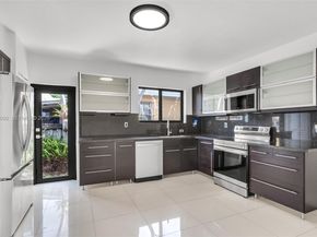 944 SW 10th Avenue, Miami FL 33130