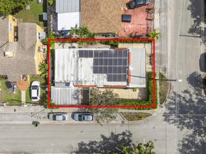 944 SW 10th Avenue, Miami FL 33130