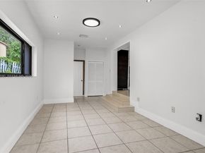 944 SW 10th Avenue, Miami FL 33130