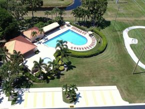 157 Heritage Way, West Palm Beach FL 33407