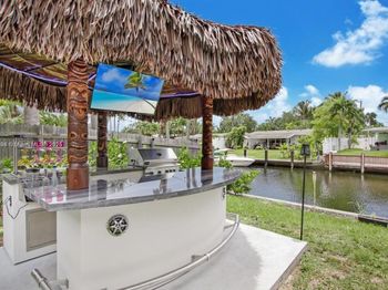 2442 Bimini Ln