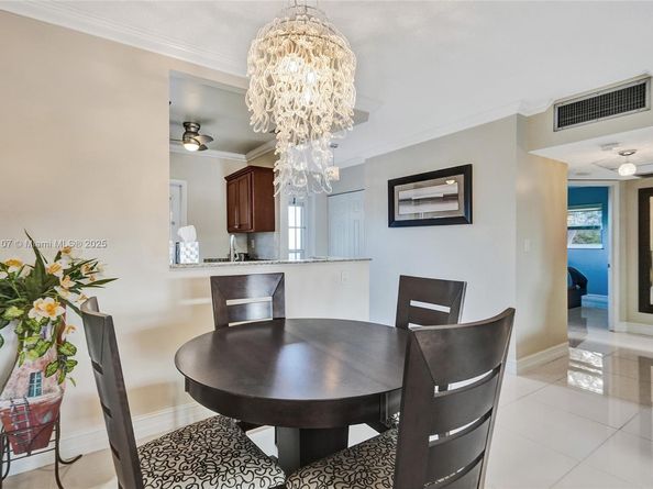 3501 NW 47th Ave 601, Lauderdale Lakes FL 33319