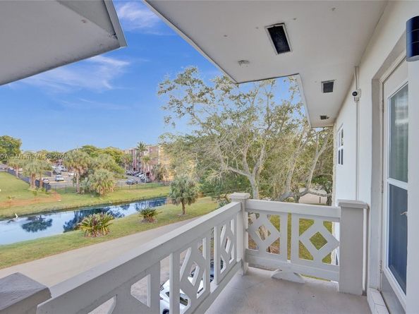 3501 NW 47th Ave 601, Lauderdale Lakes FL 33319