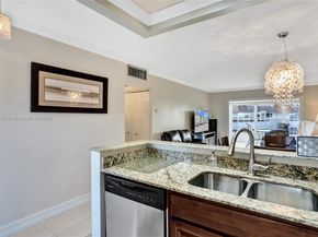 3501 NW 47th Ave 601, Lauderdale Lakes FL 33319