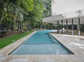 420 N Hibiscus Dr, Miami Beach FL 33139