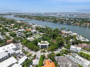 420 N Hibiscus Dr, Miami Beach FL 33139