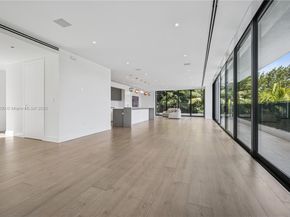 420 N Hibiscus Dr, Miami Beach FL 33139