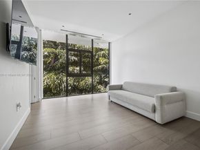 420 N Hibiscus Dr, Miami Beach FL 33139