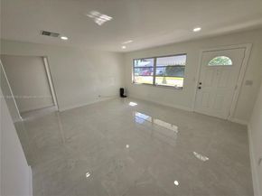 600 SW 8th Pl, Boynton Beach FL 33426