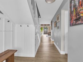 1551 NW 113th Ave, Pembroke Pines FL 33026