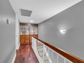 1551 NW 113th Ave, Pembroke Pines FL 33026