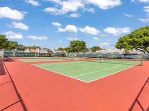 1551 NW 113th Ave, Pembroke Pines FL 33026