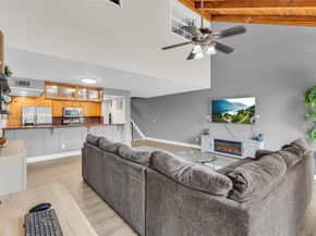 1551 NW 113th Ave, Pembroke Pines FL 33026