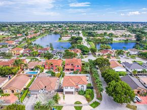 5161 SW 159th Ct, Miami FL 33185