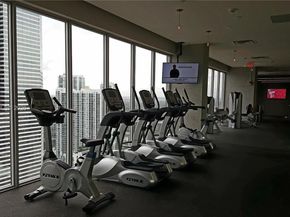 151 SE 1st St 1609, Miami FL 33131