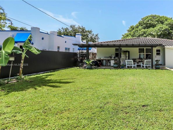 1611 Madison St, Hollywood FL 33020