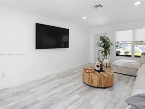 1611 Madison St, Hollywood FL 33020